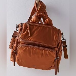 Caraa Baby Bag Large in Clay Nylon